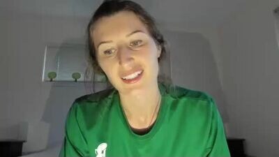 wildrose_l public webcam profile photo 2