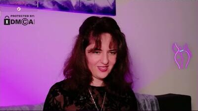 witch_in_velvet public webcam profile photo 7