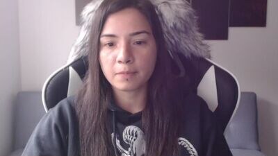 wolfs_daughter public webcam profile photo 2