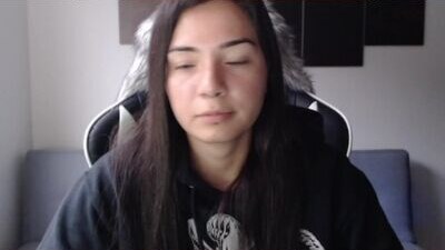 wolfs_daughter public webcam profile photo 8