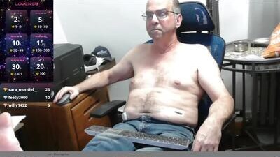 woodworker6473 public webcam profile photo 7
