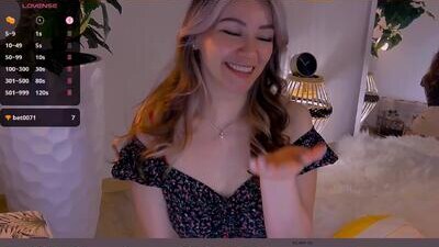 worldsbaby public webcam profile photo 5