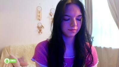 wow_evelin public webcam profile photo 3
