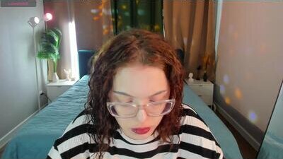 wullwet_rav public webcam profile photo 6