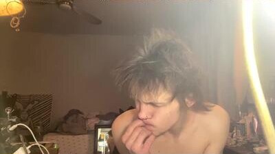 xander0zzz public webcam profile photo 5