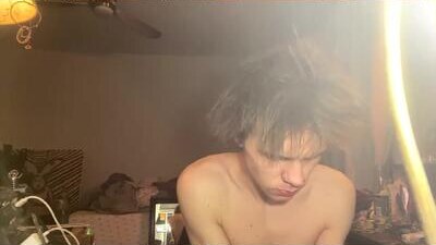 xander0zzz public webcam profile photo 9