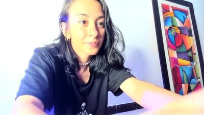 xisalondx public webcam profile photo 3