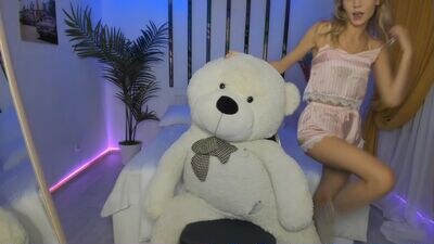 xoanetta public webcam profile photo 2