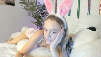 xoanetta public webcam profile photo 5