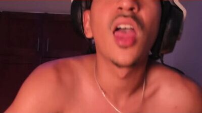 y0ungman_who_loveswork public webcam profile photo 5