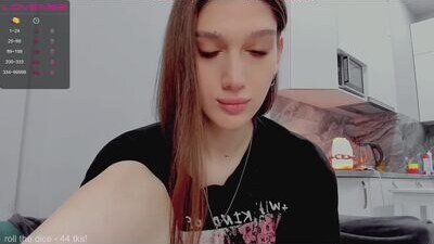 yah_aynek public webcam profile photo 6
