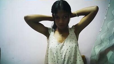 yalane public webcam profile photo 5