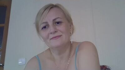 yana1303 public webcam profile photo 6