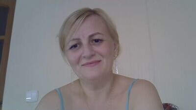 yana1303 public webcam profile photo 8