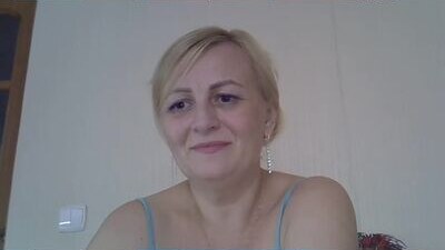 yana1303 public webcam profile photo 10