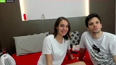yaranaika403 public webcam profile photo 5