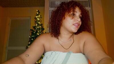yera_sh public webcam profile photo 3