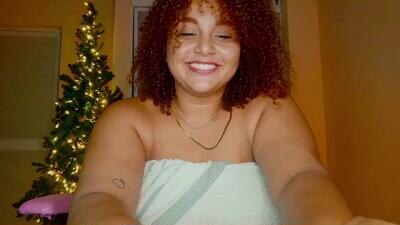 yera_sh public webcam profile photo 4