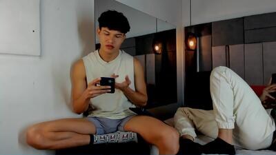 yizus_bonz public webcam profile photo 2