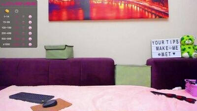 ylia_xxx public webcam profile photo 2