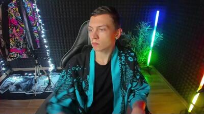 yoi_aji public webcam profile photo 2