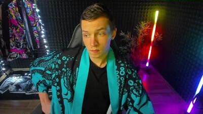 yoi_aji public webcam profile photo 7
