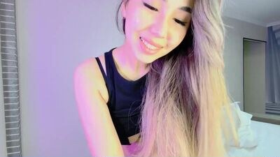 yomi_girl public webcam profile photo 4