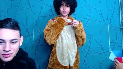 yonael_santiago21 public webcam profile photo 4