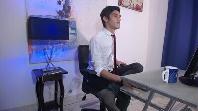 yone_6 public webcam profile photo 2