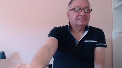 you6me public webcam profile photo 2