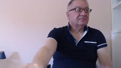 you6me public webcam profile photo 4