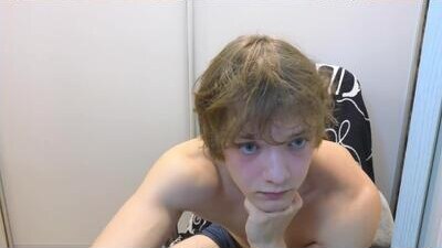 you_dream_ public webcam profile photo 8