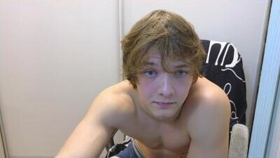 you_dream_ public webcam profile photo 10