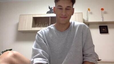 youcan__ public webcam profile photo 4