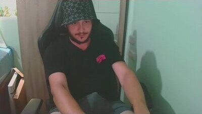 younromki public webcam profile photo 6