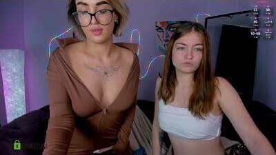 your_bunny12 public webcam profile photo 7