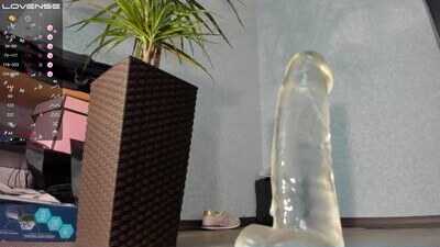your_little_flexible_girl public webcam profile photo 9