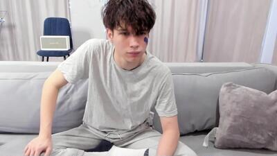 your_shy_guy public webcam profile photo 4