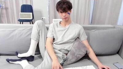 your_shy_guy public webcam profile photo 7