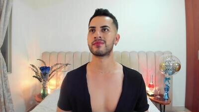 yourboynextdoor1 public webcam profile photo 3