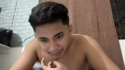 yourcummer_mykhel public webcam profile photo 4