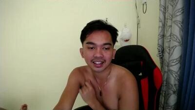 yourfantasyboyjr public webcam profile photo 8
