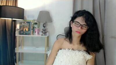 yourfavoratevivian public webcam profile photo 5