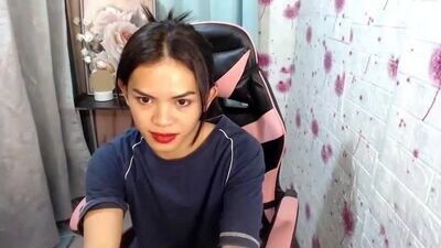 yourlovelytranspinay public webcam profile photo 3
