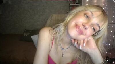 yournickyadamidi public webcam profile photo 7
