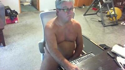 yourpoppi55 public webcam profile photo 4