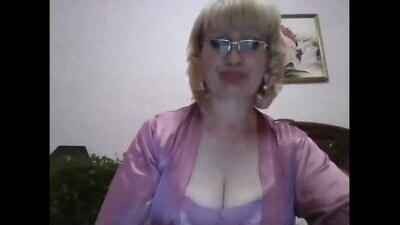 yours_mom public webcam profile photo 7