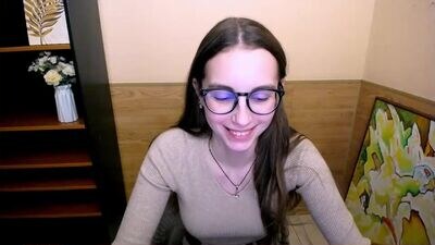 yours_piece_of_happiness_ public webcam profile photo 3