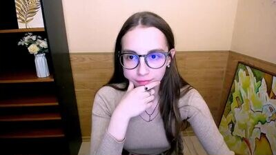 yours_piece_of_happiness_ public webcam profile photo 4