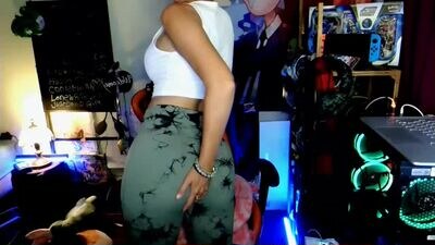 yoursecretgirlfriend963 public webcam profile photo 2